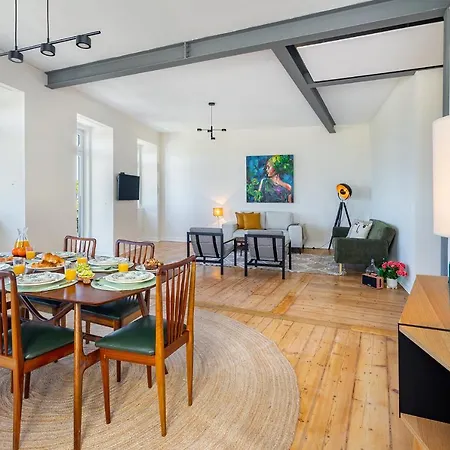 Whome - Brand New Luxury 4-bed With Riverside Views & Ac