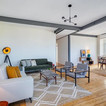 Whome - Brand New Luxury 4-bed With Riverside Views & Ac Apartamento *