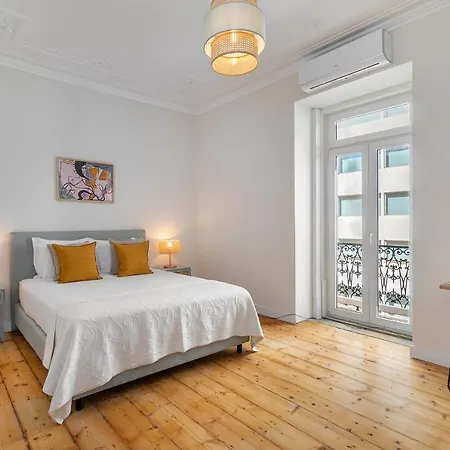 Whome - Brand New Luxury 4-bed With Riverside Views & Ac 公寓 *