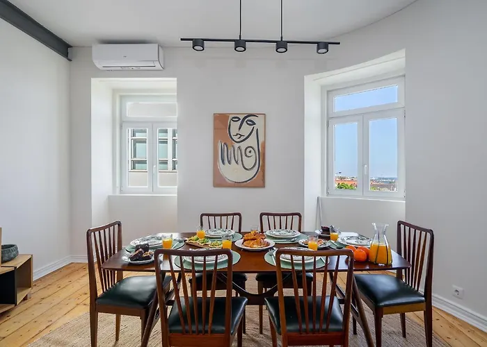 Whome - Brand New Luxury 4-bed With Riverside Views & Ac Apartament