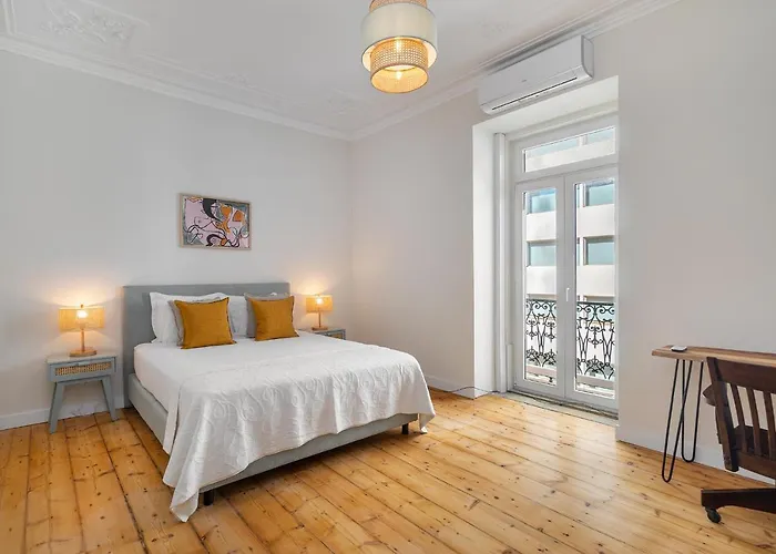 Whome - Brand New Luxury 4-bed With Riverside Views & Ac Apartament *
